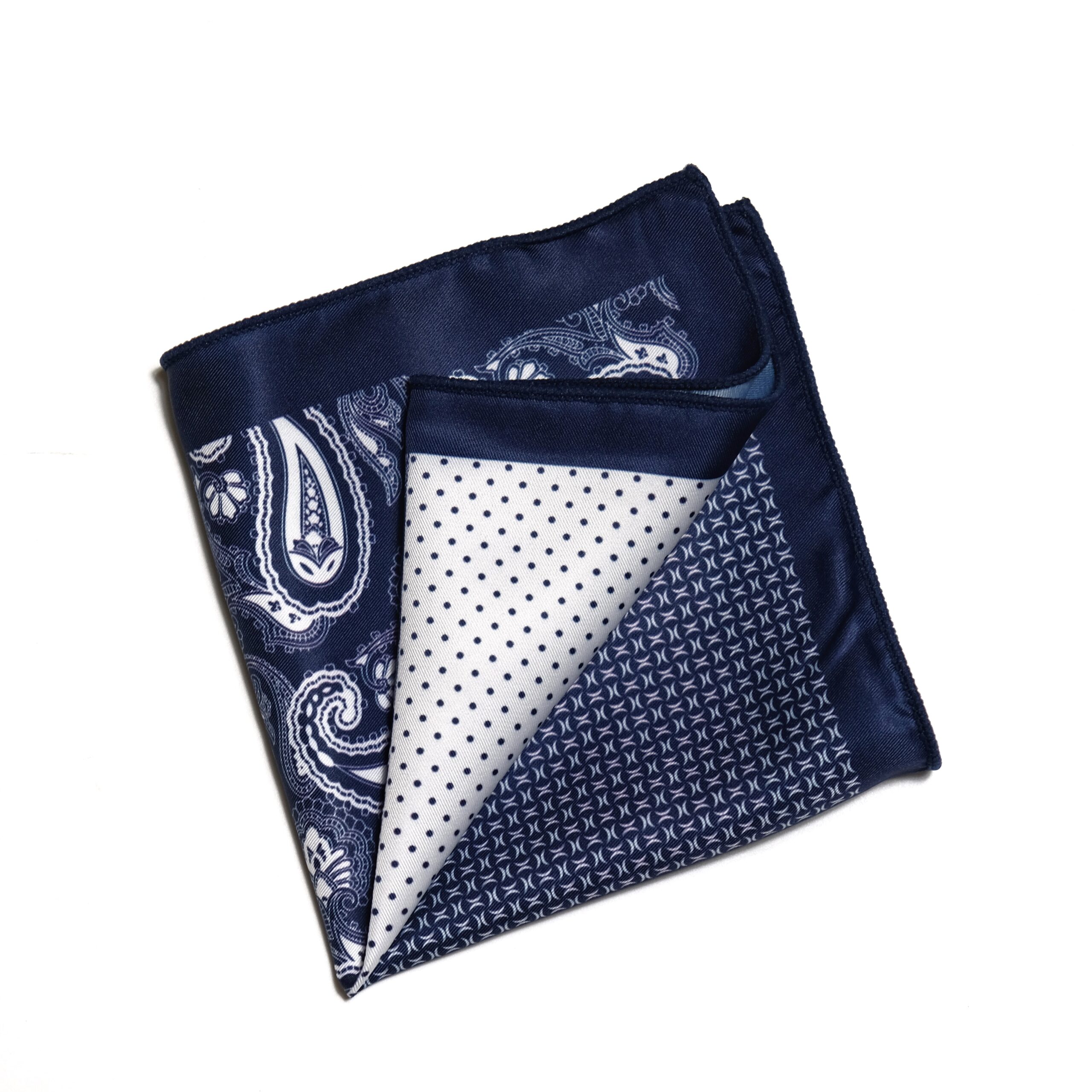  POCKET SQUARE 61 