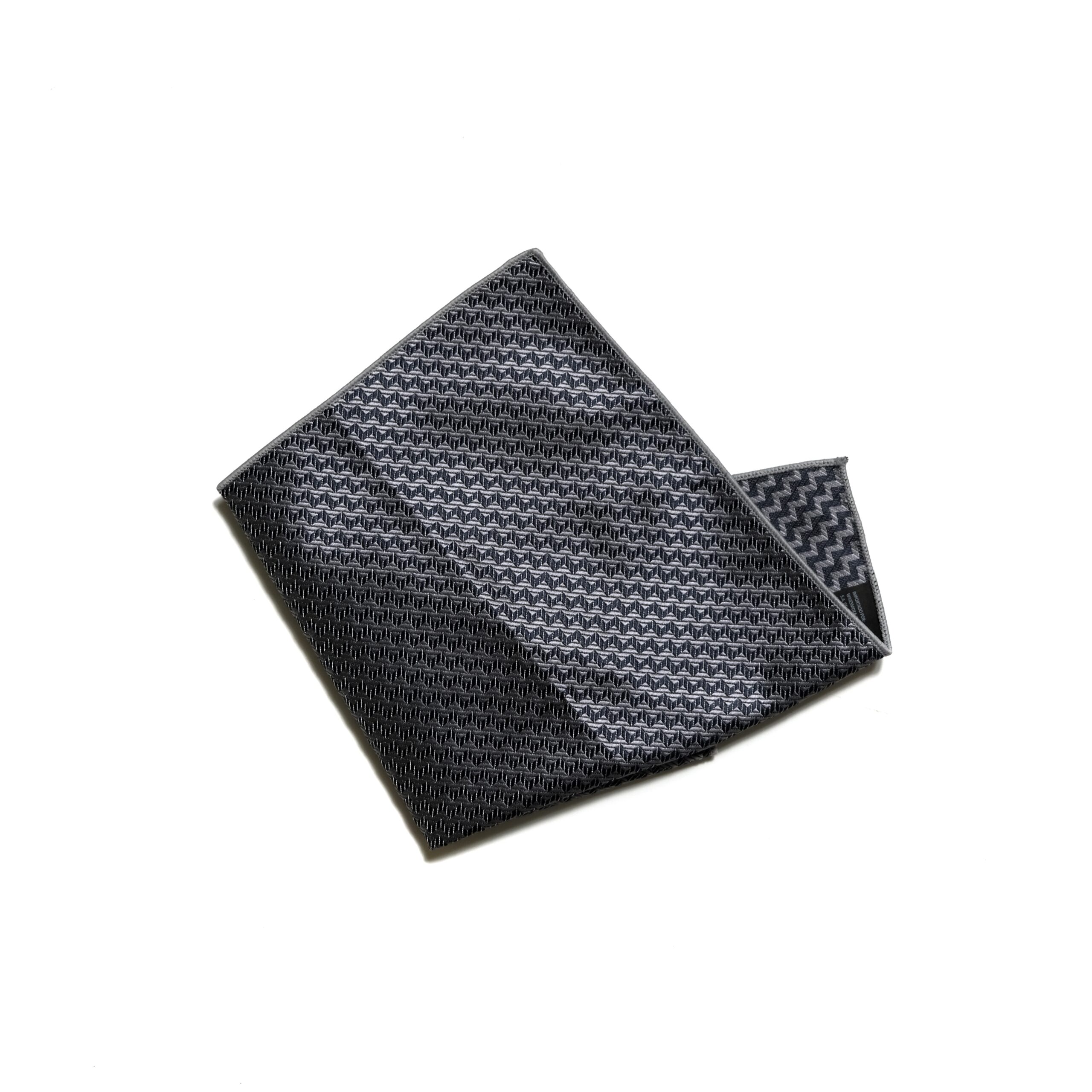  POCKET SQUARE 94 